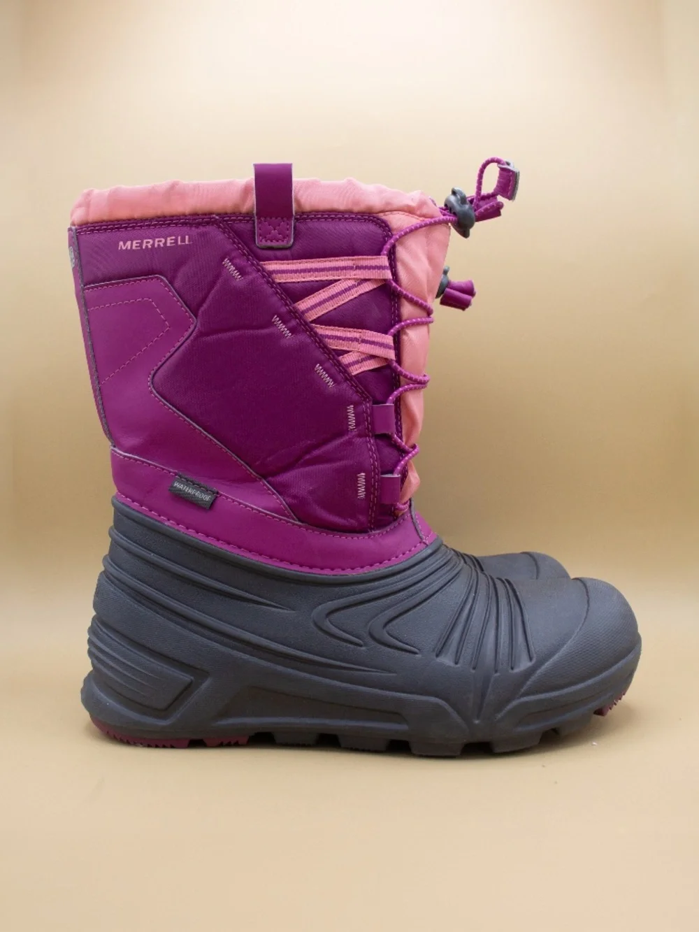 Merrell preowned snow